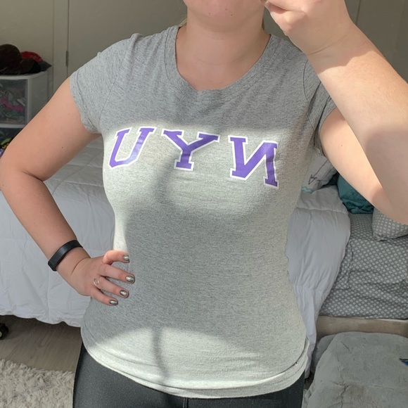 NYU Ladies Fit T-Shirt - Picture 4 of 8